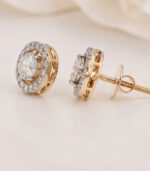 Yellow Gold Pendant Set for Women | Elegant Fine Gold Jewellery - Image 3